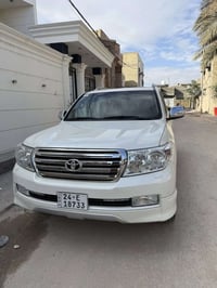 لاندكروز • ٢٠١١ • النجف