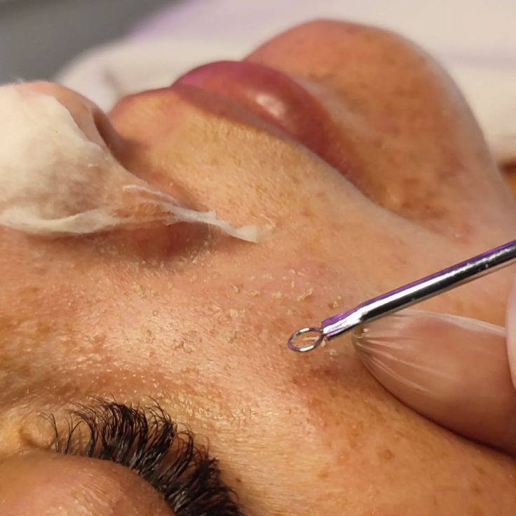 اهلا وسهلا   رمضان كريم عروض  نار
عروض مميزه💃🏻🎊
اسعارناً مناسباً 📍✨
عروض العيد
اوقات العمل خلال فترة رمضان 
من وره صلاة الضهر وبعد افطار
عروس حنه وزفه 200💃🏻💃🏻💃🏻
فقط زفه 100🎈💃🏻
فقط حنه 75🎎🔥🎉🎊🎈💃🏻
المدعوات 20🎊💃🏻🎈🎈
تنظيف البشرة هايدرو 5ب💃🏻🎊
تنظيف البشرة ملكي ب20🎉
تنظيف  اليد 5🥳💃🏻💃🏻💃🏻💃🏻💃🏻
حفافة 5
شمع للوجه  7
بديكير 10مع املاح طبيعية 
الماكير 25🎈🎈🧸
سحب لون شعر قصير 10 واسط 15فما فوق حسب طول الشعر
صبغ شعر قصير جداً 15💃🏻🎎🔥المتن 25لوسط 40 الطويل حسب طول الشعر 
ميش كثيف قصير 20 فما فوق حسب طول الشعر 🎎🔥💃🏻
تسريح الشعر يخلي شعرج سرح حسب طول الشعر 
قص 5 اي قصه 
معالج لترميم وتغذية الشعر القصير 20 فما فوق حسب طول الشعر🎉🎊🎈
اهلا وسهلا بلجميع 
صالون الين
العنوان//كربلاء حي الرباب قرب سيد سماعيل 
الحجز //***********
***********
