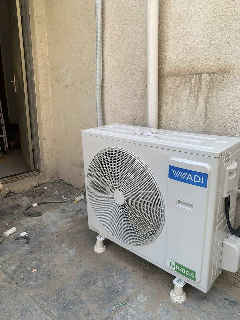 سلام عليكم ورحمة ورشة رائد لتبريد لنصب السبالت وغرف التجميد وصيانة جميع أنواع التبريد وصيانة المكيفات والثلاجات
***********/رائد
