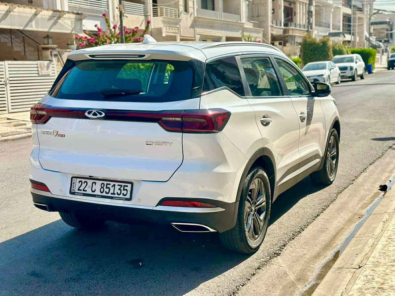 chery tiggo7 pro 2022 شیری تیگۆ7 پرۆ  
  زەمان شەریکە مواسەفات  فولە بەس سلاید نیە
 بەسمە تشغیل بسمەی دەرگا شەغال تبرید مرکزی برێک بەسمە ئۆتۆهۆلد گێچ الکترونی دوو مۆدی لێخورین تحکم ستیرن جام کارەبا
گێر و مەكینە و تەبرید هەموو شتێكی بەشەرت 
بێ بۆیاغ بێ ساردی دەعامی بۆ دەعامی بە شەرت 
تەنیا 55 هەزار کیلومتر رۆشتوە 
رەقەم هەولیر و بەناوی خۆمە 
نرخ : 125 وەرەقە و مەجالێكی كەم 
ژمارە مۆبایل 
واتساب ***********
واتساب ***********٢ أربيل, العراق
