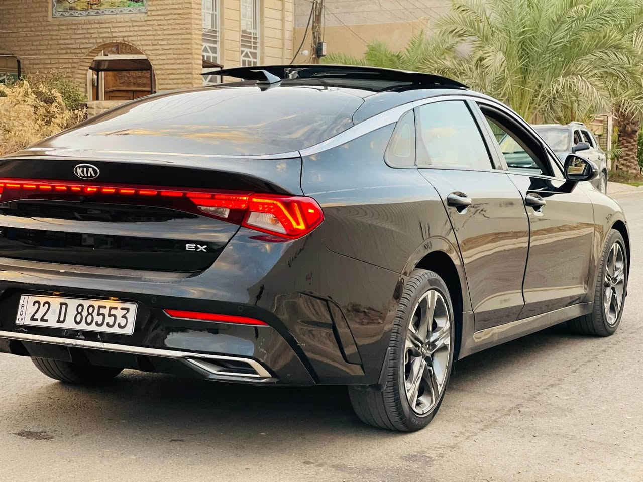 ‎سلام عليكم K5 
2021 
‎مواصفات EX 
‎فول 1/1 
                                                                  محرك 1600 تيربو
‎بصمه 
‎بانوراما
‎كشنات جلد 
‎الكشنات الاماميه كهرباء 
‎كشن حار بارد 
‎شاحن واير ليس 
‎مري قلاب عند الرجوع 
‎شاشه كبيره نفيكيشن 
‎جنطه ذكيه 
‎تشغيل عند بعد 
‎تبريد منفصل قطعتين 
‎دشبول صاج + بيانو بلاك 
‎نظام سماعات سستم صوت 
‎رادار 360 درجه 
‎باقي مواصفات موجوده بالصور 
‎حادثه جاملغ فقط 
‎راديترات تبريد كله بلادي 
‎شاصي لغد مكفولات 
‎ايرباك برده فقط 
‎معروفه مواصفات EX تجي فول 
‎السعر 145 
*********** ‎ واتس اب فقط
