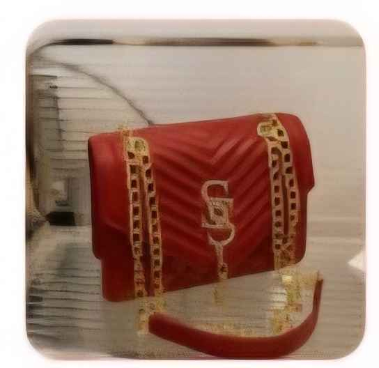 زیاتر لە ٤٠ دانە جانتای ئەم مۆدێلانەی ئافرەتانم ماوە
جوان و نوێ و کوالێتی باش

بەنرخێکی زۆر گونجاو دەیانفرۆشم بەتاک یان هەمووی بەیەکەوە

*********** أربيل, العراق
