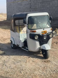 تكتك للبيع مديل 21مكلف بنشر  اتصل ع هاذه الرقم 07800535102