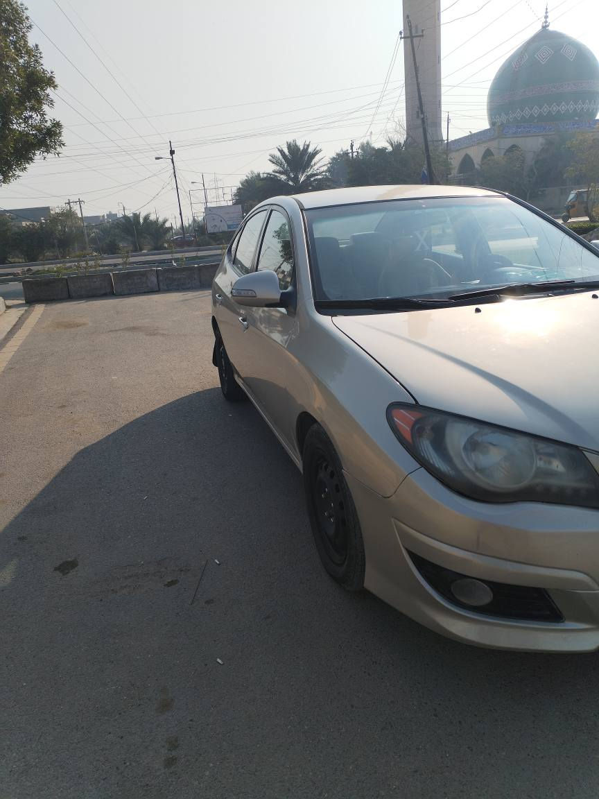 السلام عليكم النترا موديل 2008 وارد امريكي سياره حادثها جاملغ امامي صفحت سايف وبدايت مدكر مالتها وهنا بل العراق جاملغ امامي يمين نطخ  وبدلته اني باقي كلها ليبل واحد  سياره كير ومحركها صدر تخم تاير جديد رقمها بغداد جديد سياره جديده معنه كلمه صبغتها عام اثر جراد فقط رايدها ٩٥  ورقه مكاني في بغداد البياع حي الاعلام اتصال على رقم *********** بغداد, العراق
