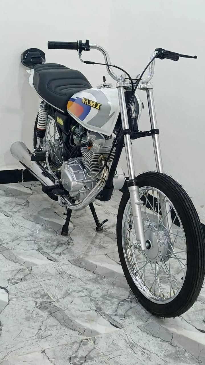 دراجه نامه شلامجه وراق أصولي 26التعميره وشاصيه 20 كله التعميره بلاد الدهن مال الشركه ما مبدل السعر خاص ولمو شراي لا يتصل هاذا رقمي والخاص مفتوح ***********
