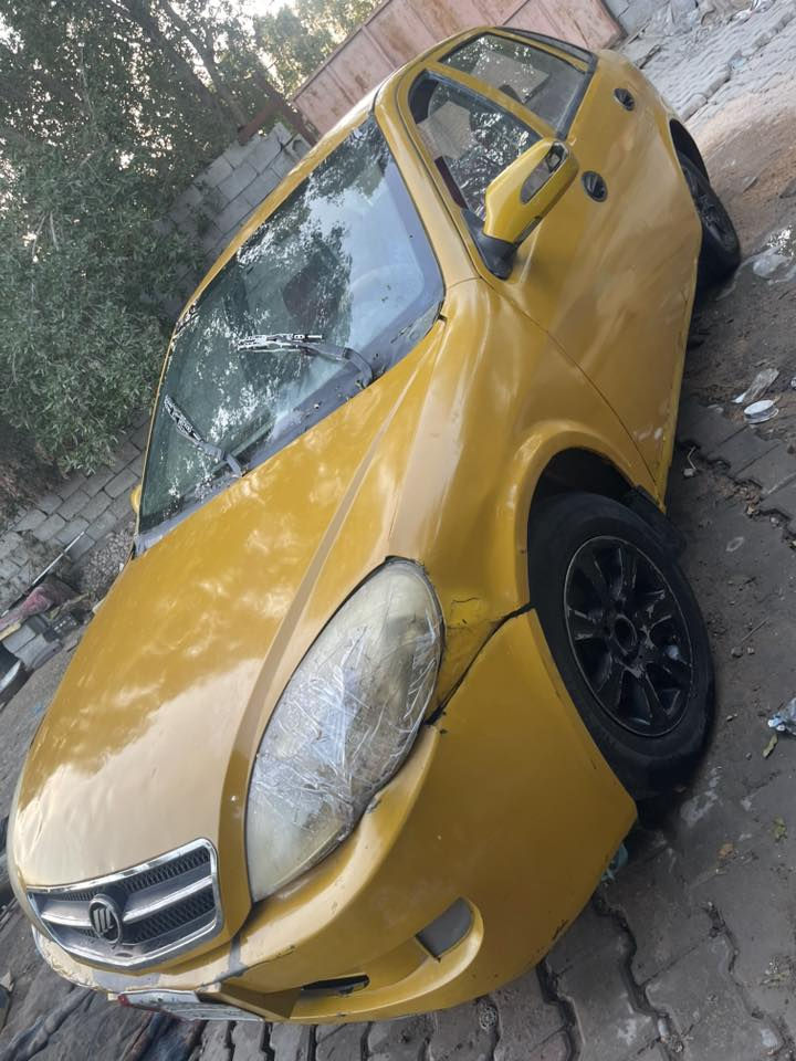 سياره ليفان للبيع محرك 4سلندر رد 1600مصفره خط وبحث سعر مناسب الاستفسار اكثر اتصل    ***********
