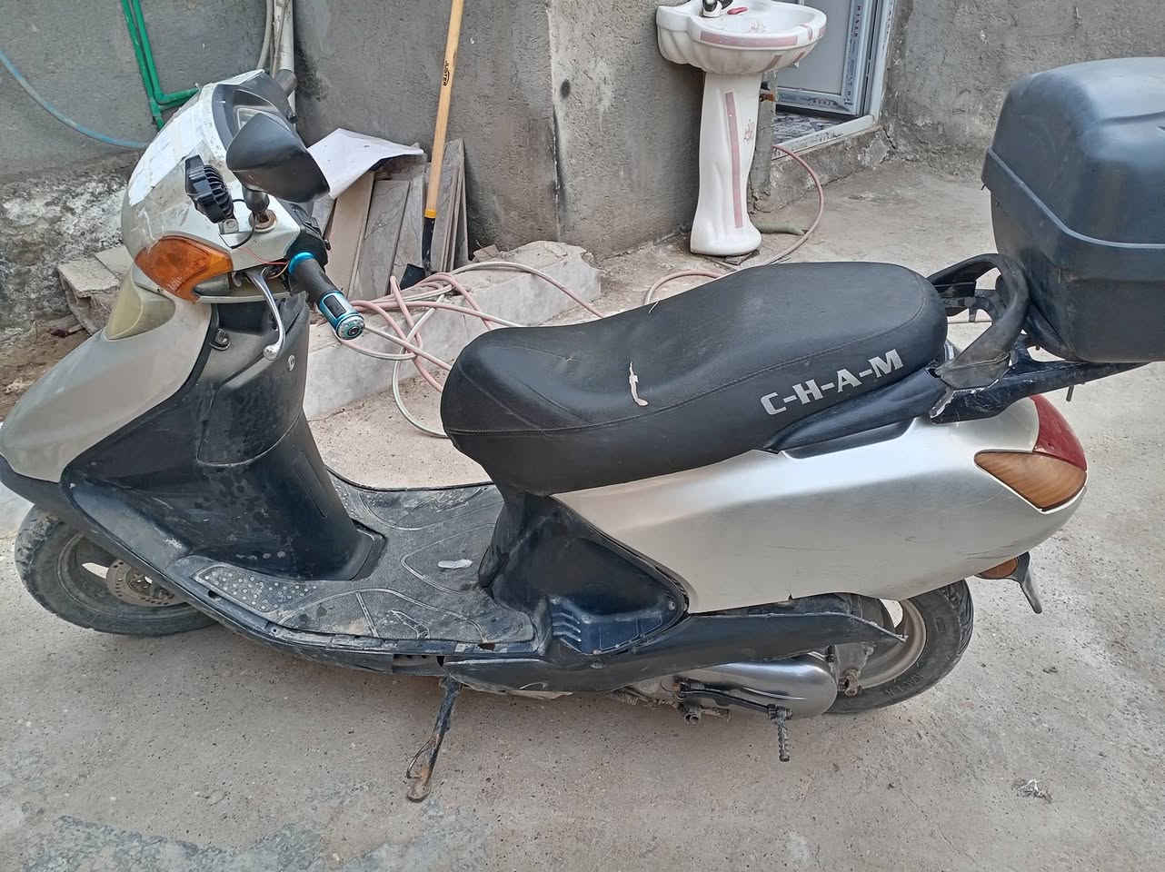 دراجه سبيسي ماليزي مجفته. بيهه عطل روله. ***********. ابيعهه عل عطلهه. سعر 200
