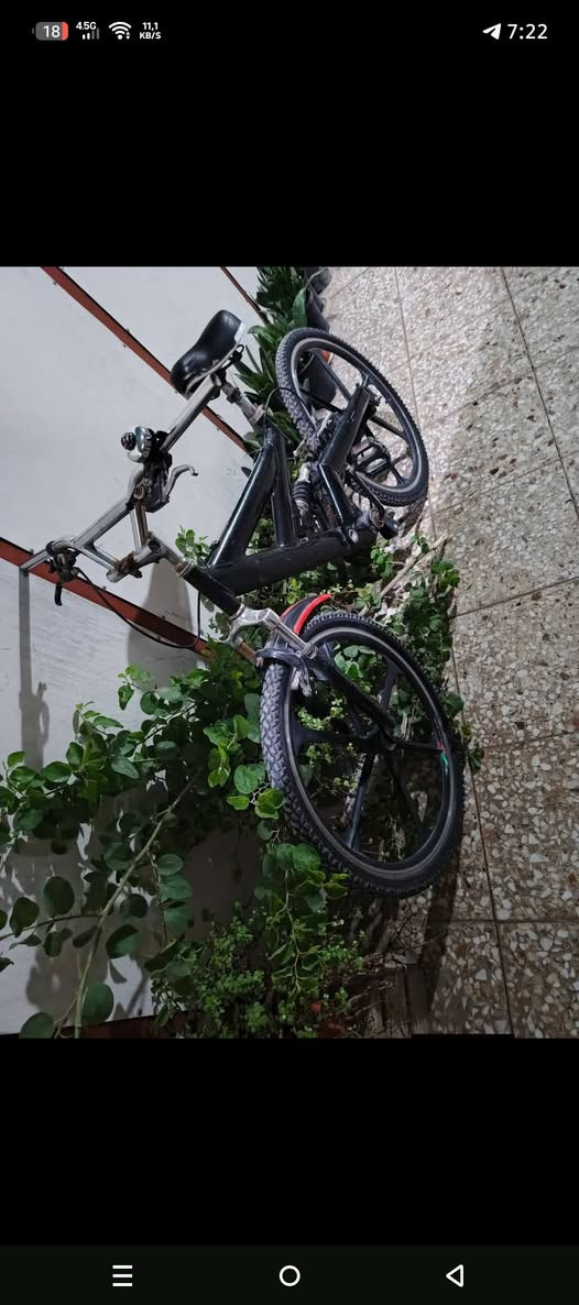 بايسكل ياباني للبيع جبلي تايرات جدد ويل كب
السعر خاص 
الاستفسار ***********
