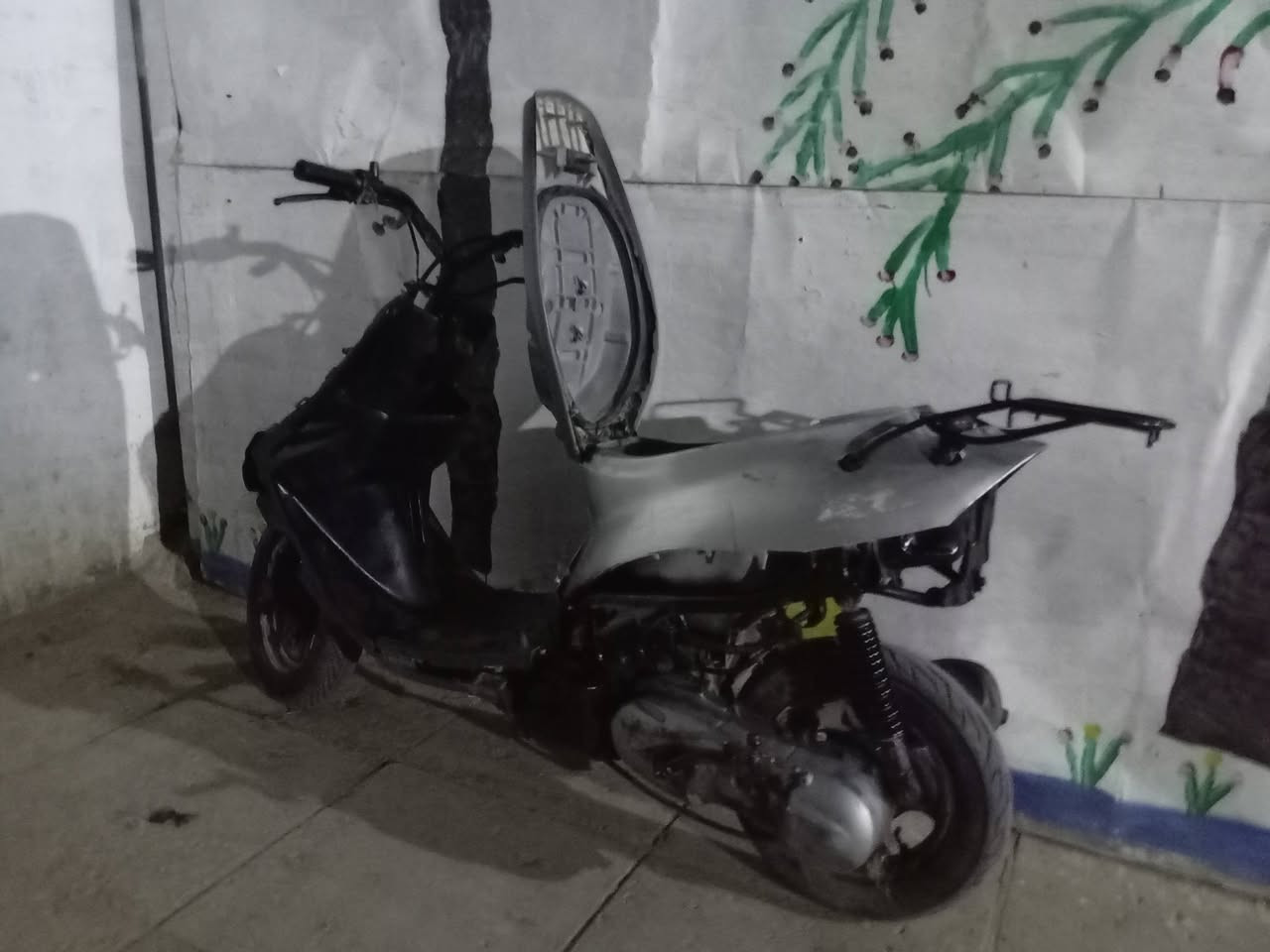 السلام عليكم دراجه بيجي للبيع ✋ 125 وبيها مجال 
🪬


**إذا كنت صاحب هذا الإعلان وتريد حذفه لأي سبب، رجاءا أرسل رسالة إلى الدعم الفني**