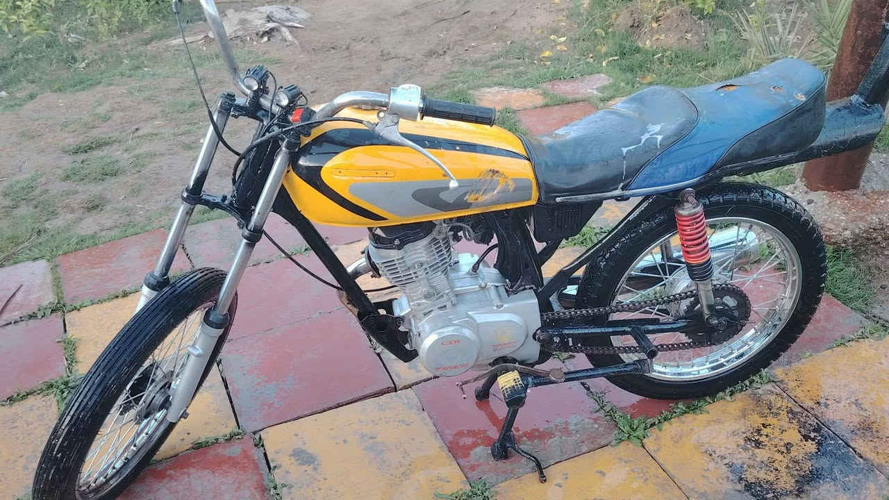 سلام عليكم من رخصت المدير المحترم
دراجه اربعه كير موديل 19للبيع

الشراي بي خير ويدلل

*********** هاذه رقمي الشراي يخابرني
