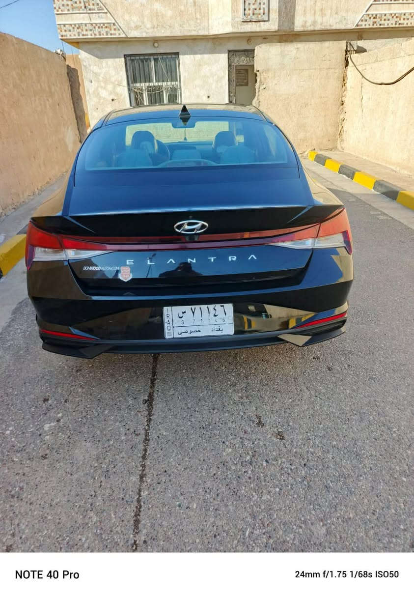 للبيع هونداي النترا 2021 وارد امريكي لون اسود رقم بغداد سنوية جديدة لغاية 2027 شرط التحويل والغرامات… سيارة خير من الله حلوه واحلى من الصور سيارة جاهزة مجهزة بدون كل عيب ماتحتاج اي مصرف شغل وتوكل على الله وين ما تحب روح بيها …
مواصفاتها معروفه مايحتاج اذكرها …
محرك2000 دوش مامافتوح بدون كل عيب .. كير مامفتوح شرط 
صدر جديد على وضع الشركه شرط .. 
تبريد ثلج تدفئه نار.. 
ضرر السياره جاملغ امامي وحوض السيارة بدون قطرة داخل وين مايعجبك افحصها والباقي مكفول شرط ..
السعر 137 وبيها مجال للشراي
مكاني صلاح الدين تكريت 
للاستفسار رقم الهاتف ***********
