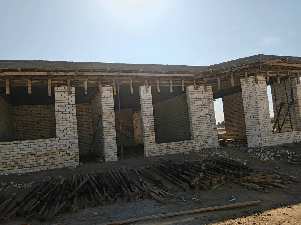 السلام عليكم الي يريد يبني اقصاد نقدي يتصل على هذا الرقم ***********
