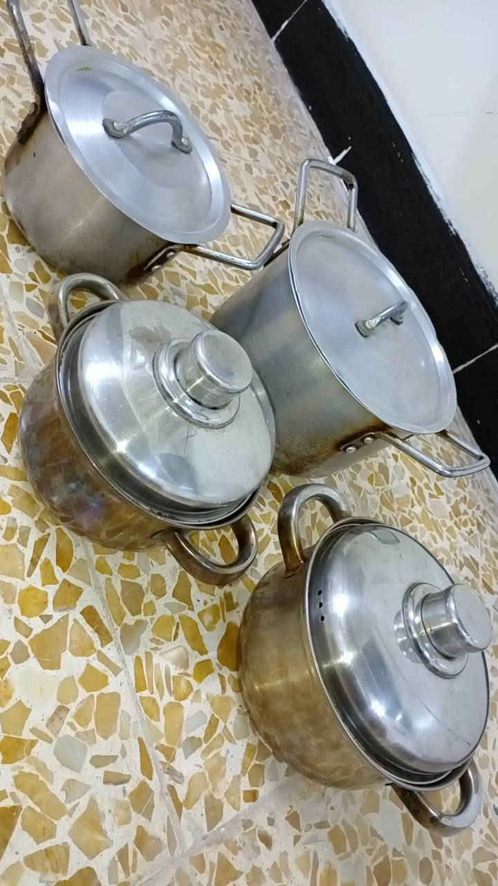 أغراض للبيع كلهم ب٢٥ الف
المكان الموصل الجانب الايسر


**إذا كنت صاحب هذا الإعلان وتريد حذفه لأي سبب، رجاءا أرسل رسالة إلى الدعم الفني**