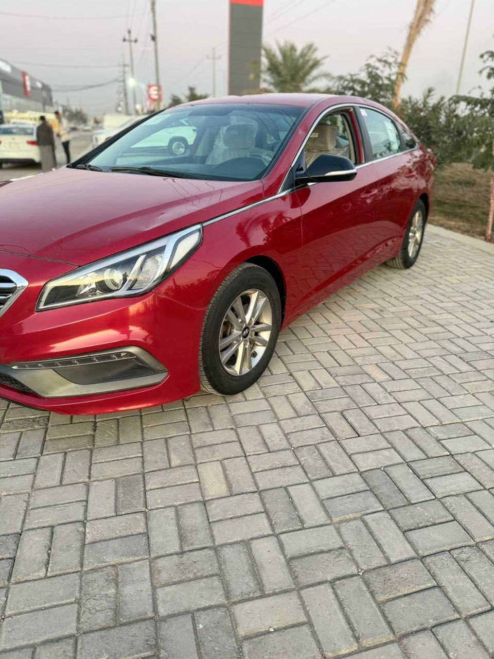 سوناتا 2017

سياره بيه نص جاملغ خلفي وقبق جنطه مبدل بلادي .الباقي كفاله عامه .بجم كبس 

ماشيه 130km

تبريد ثلج .

حداديه حديده 

محرك كير ع شرط 

وكاله تحويل ثاني يوم 

مكاني النجف الاشرف 

السعر 125 وبيه مجال 

***********
