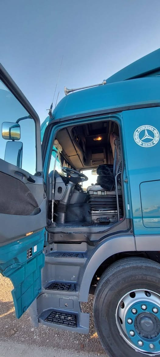 موديل  2005 شرط تحويل رقم سليمانيه سنوية  2029 هزه جديده محرك حجم 44 شاصي 25 كير اكسل شاصي مكفولات رتايدر 5 طكات تبريد تخم تاير  السعر. 320  $   عنوان ديالى ***********//×/***********
