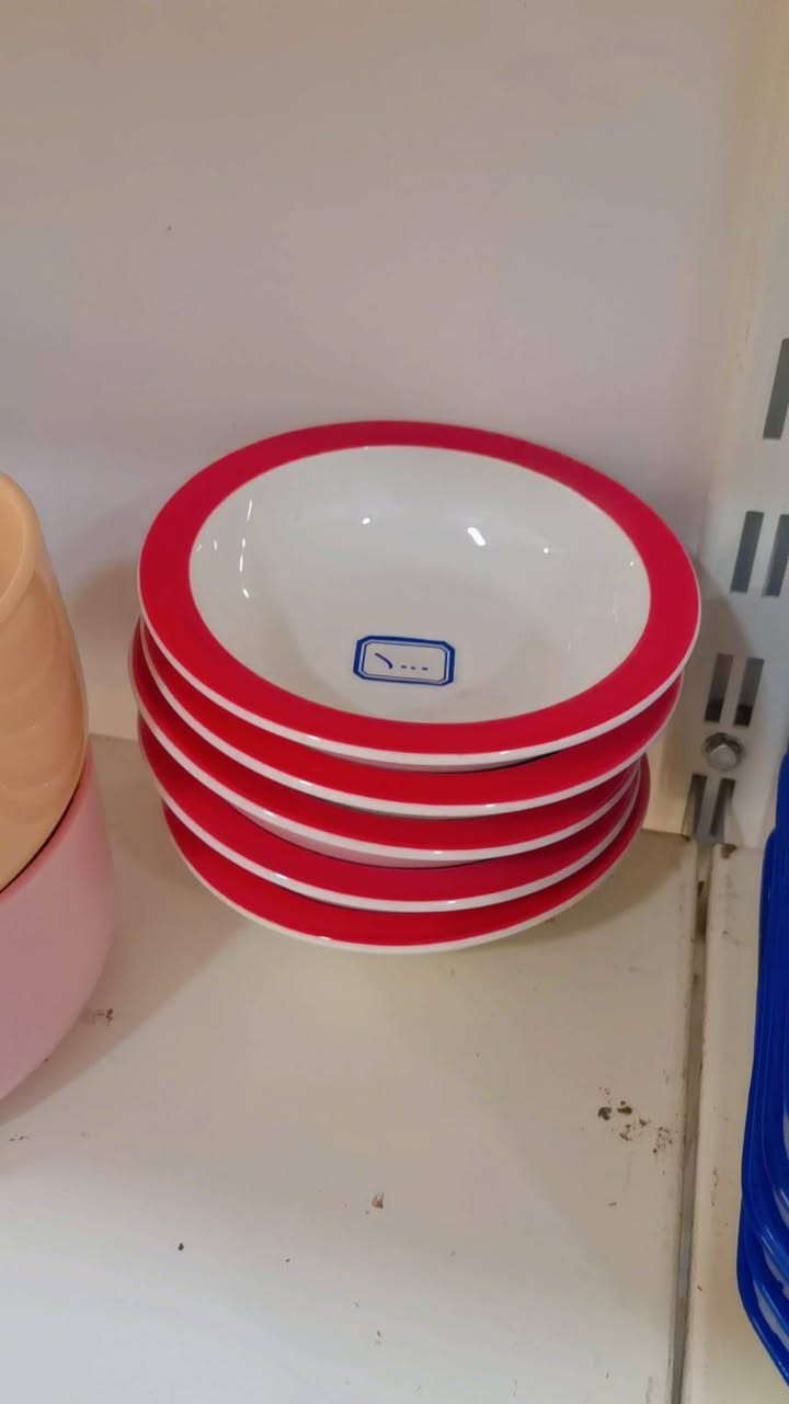 (دار خانقين للبايركس والمواد المنزليه) 
العنوان
خانقين /توله فروش مقابل تربية كوردستان
***********
***********
يوجد لدينا توصيل في خانقين
