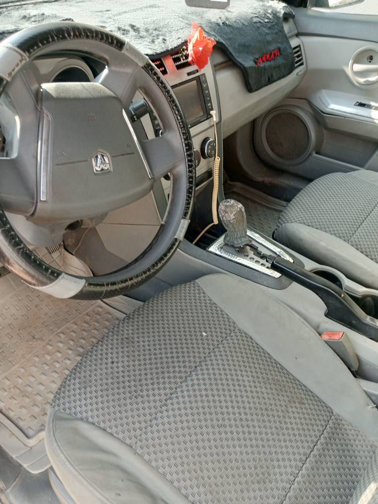 دوج افنجر م ٨ للبيع رقم بغداد باسمى مكانه كربلاء نقص كمبروسر تبريد جراد بلبنيد وباور ستيرن سلايد شغال كامره خلفيه شاشه قلاب تخم تاير سياره بلاديه  السعر ٥٦ ت *********** كربلاء, العراق
