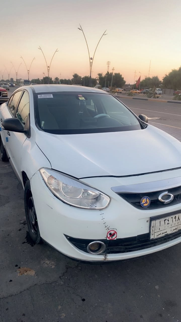 السلام عليكم
لبيع رينو فلونس 2013
مكفوله كفاله عامه مكينه و كير خير من الله 
رقمه بصره و سنويه 27 مكان السياره بصره زبير 
*********** السعر 57
