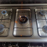 طباخ كريازي • مصري • شغال