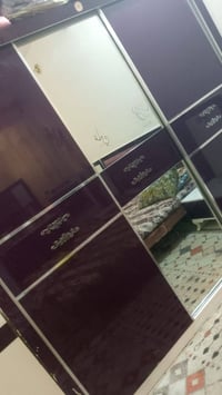 غرفه كامله ونضيفه لبيع السعر 250 وباقي تفاصيل عل واتساب 07882927340