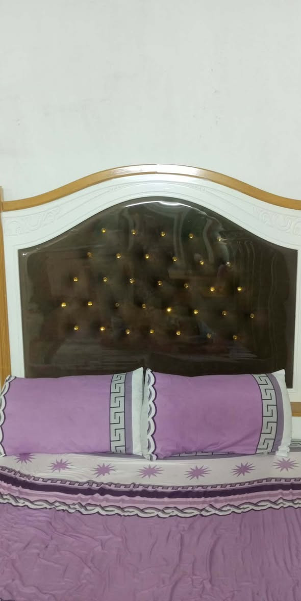 تم إعاده النشر بسبب الوعود الكاذبه
غرفه نوم عراقي فصال تركي صار سبوع من ماخذته حتى غراضها نصها ما مشدوده بس مكاني صغير والغرفه جبيره السعر 950 بيها مجال العنوان بغداد الشعب حي اور


**إذا كنت صاحب هذا الإعلان وتريد حذفه لأي سبب، رجاءا أرسل رسالة إلى الدعم الفني**