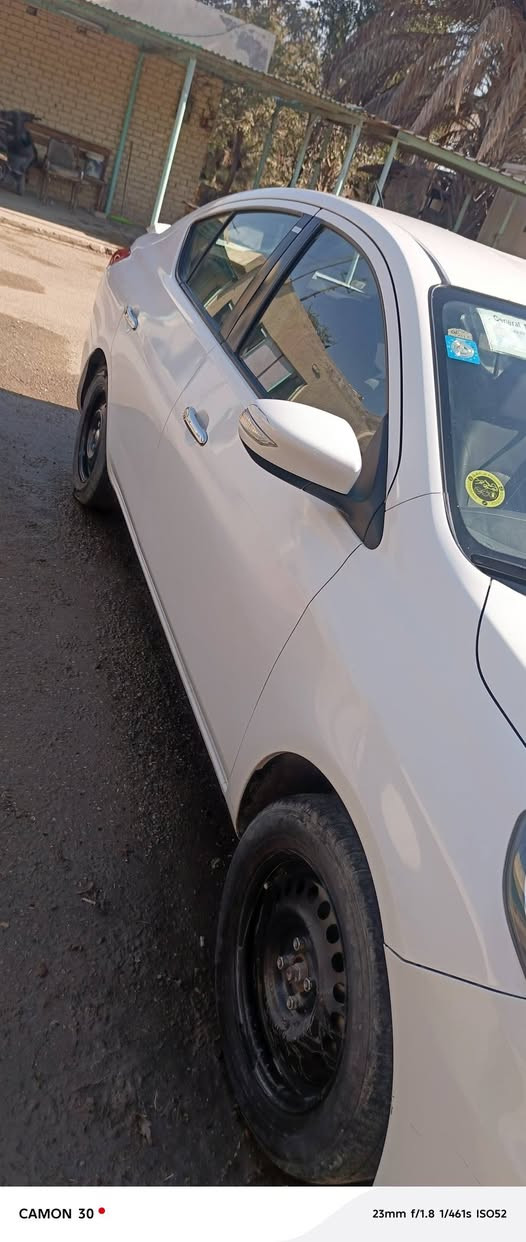 سلام عليكم
سني موديل 23 
رقم بغداد 
العسر ١٢٠ 
الموقع بغداد الدوره
الرقم, ***********
