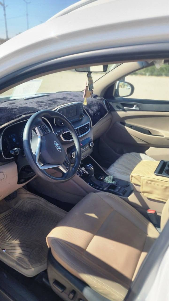 السلام عليكم
توكسان 2019 خليجي كفاله عامه 
سايد بريك قدم كوري 
تفاصيل موضحه بل صور 
لتواصل أكثر ***********
مكان النجف شارع ثابت
