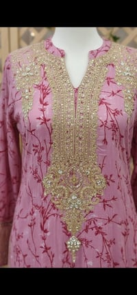 لبسته مره • قبل شهر • توصيل متوفر