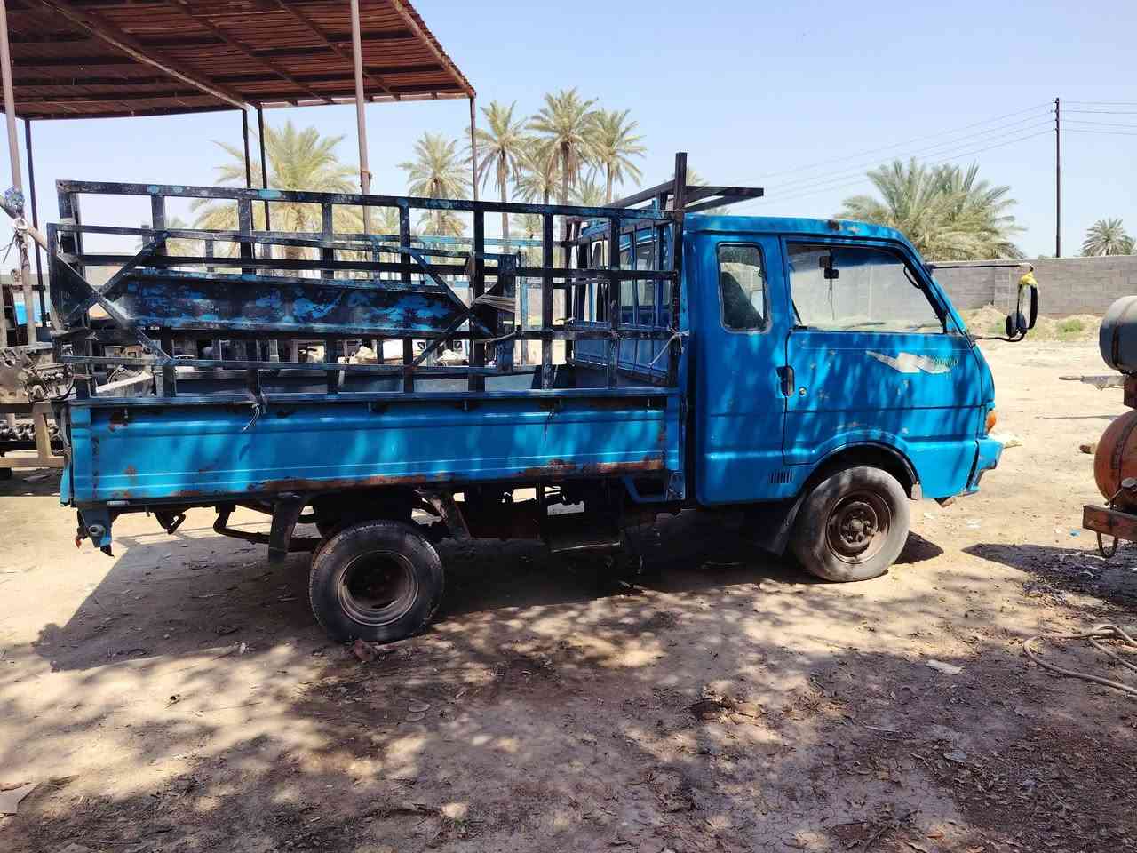 السلام عليكم كيه بنكو موديل 95 كير محرك شاصي شرط  جديد رقم انبار الماني مشروع وطني سنويه 28 بسمي شرط التحويل
 السعر ٣٨وبيه مجال حك الجيه
*********** عنوان بغداد تقاطع النهروان

