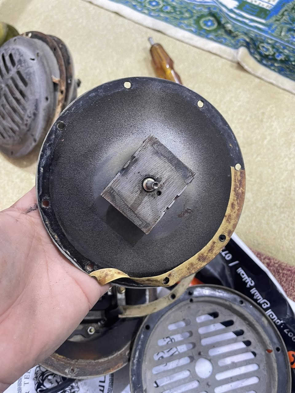 السلام عليكم جنح الماني للبيع 300 قفل مكاني بغداد دورة ***********
