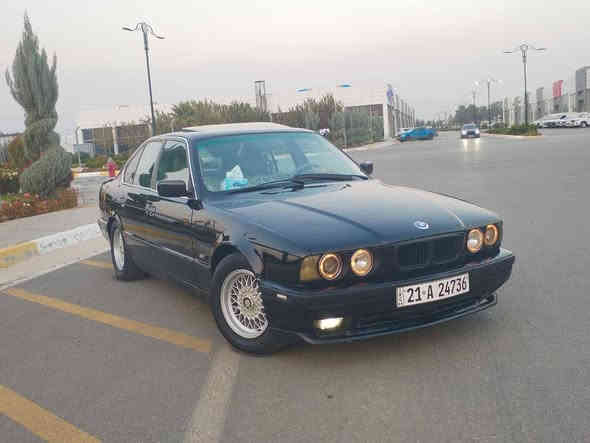 سعر السيارة 62 ورقة

بي ام 525 موديل ١٩٩٢ديجيتال فانوس 
عام صبغ جمالية بدون ضربة بدون معجون
 تبريد ثلج كير توماتيك سيارة جاهزة
سيارة سنوية هةزة جديد رقم دولي بسمي 
  شرط تحويل وكالة سيارة رقم سليمانية 
 مكان السيارة محافظة السليمانية 
سيارة فول مواصفات 
*********** 
***********
