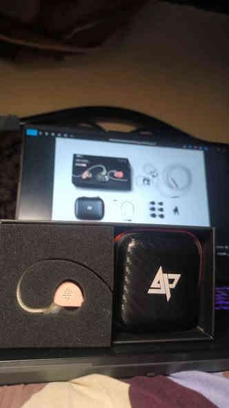 🎧🔥 F300 LIGHT

جاهز ترتقي؟… الصوت إلي يغيّر كل جولة!

🎮⚔️ قوة اللاعبين الحقيقيين:

🎯 اسمع خطوات الخصم قبل لا يشوفك!

💥 انفجارات أوضح… تفاصيل أكثر… رد فعل أسرع

🛡️ راحة ثابتة للماراثونات الطويلة بدون تعب

🎵🚀 مو بس للّعب… للصوت بعد:

🔊 نقاء رهيب

🎶 Bass عميق يخليك تعيش الجو

🔥🎮 F300 LIGHT… قوّة ترفع مستوى لعبك من أول ثانية!
 
السعر تواصل خاص او على الواتساب *********** بغداد
