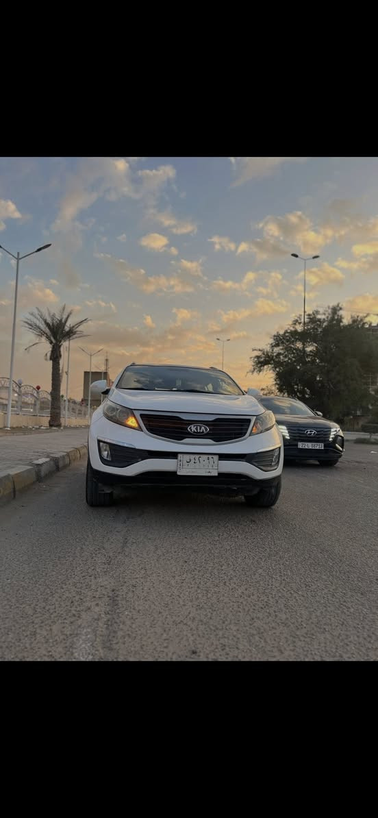 كيا سبورتج خليجي 2011 قطعتين صبغ ماشيه 205 ب133 /***********
