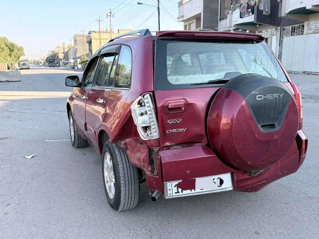 السلام عليكم اخوان للبيع تيكو موديل 2013 رقم الدولي بسمي شرط تحويل رقم ونسويه وهزه كله جديد سياره كير محرك داخل ميكانيك كله شغال سياره بيها حادث وبيعها على حادثه السعر 30 وبيها مجال  لشراي للاتصال بل  مكان السياره بغداد
رقم ***********
