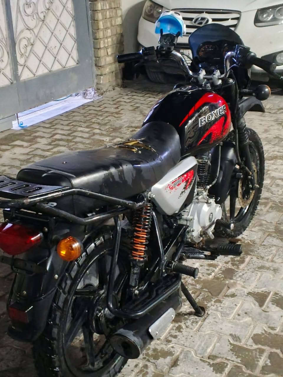 السلام عليكم دراجه بوكسر 2022بدون اوراق دراجه جديده كهربائيات كله شغاله مكينه خير من الله المكان بغداد جديده ***********
