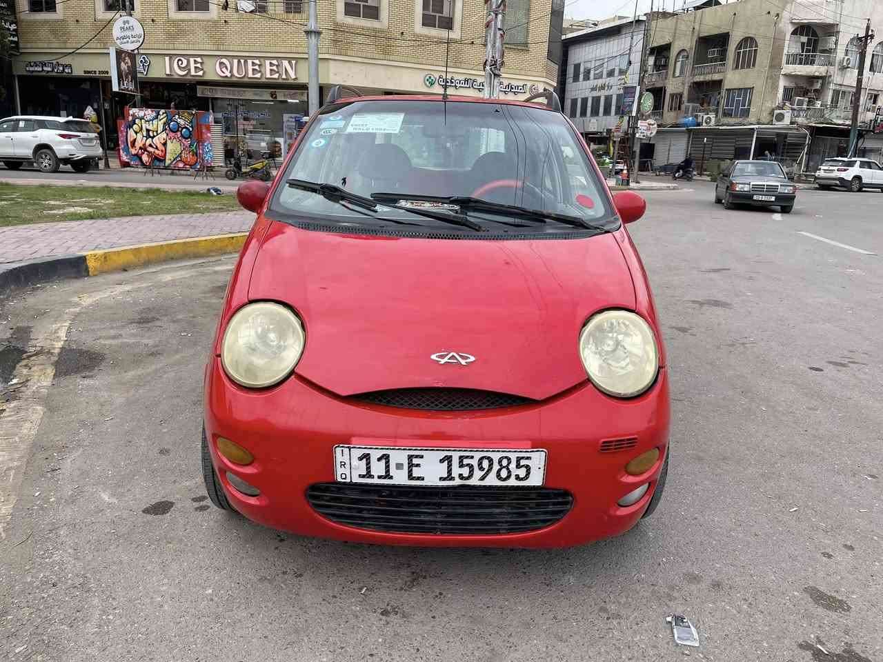 سلام عليكم كيوكيو موديل ١٢ سياره حلوه جاهزه كير مكينه حداديه خير من الله الكير مالته محول دكم لسهوال لاستخدام العصا لابلاديه موجوده رقم انكليزي سنويه جديده بسمي السياره تحويل ثاني يوم مكان السياره لأعضميه مقبرت الملك سعر ٣٣ وبي مجال  الرقم ***********
