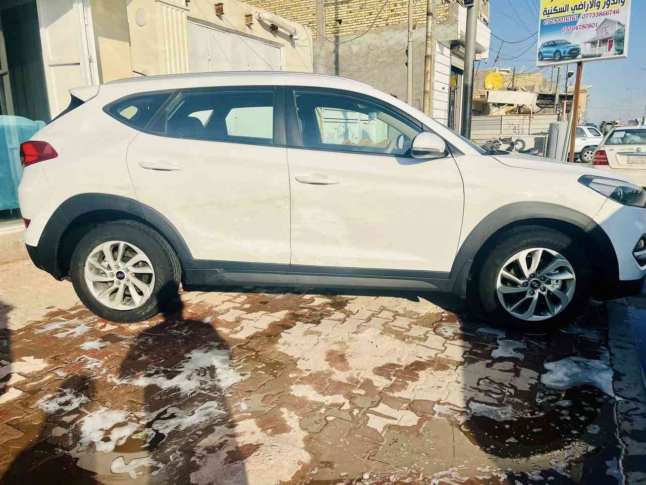 توسان موديل 2016خليجي رقم ميسان حره تحويل مباشر مكفوله من الضربه والصبغ والتبديل مكينه كير حداده تخم تاير تبريد جاهزه مابيها اي نقص بيع اومراوس السعر 157
العنوان العماره حي المعلمين القديم الاستفسار ***********
