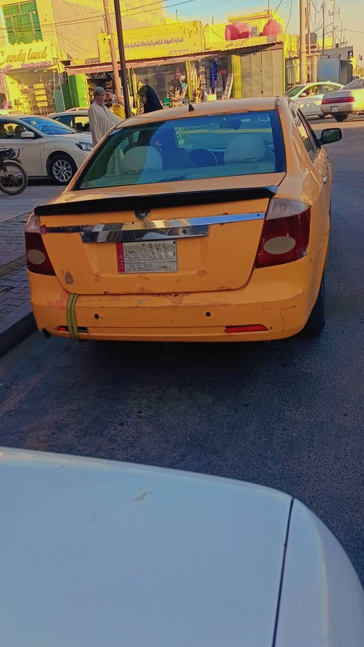 سلام عليكم سيارا للبيع جيلي مديل2011 سعر17وبيه مجال وهاذ رقمي ***********
