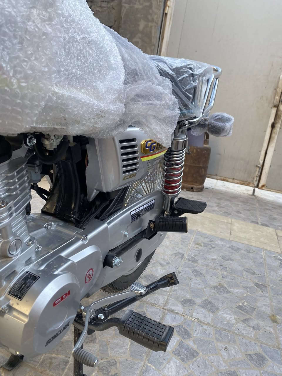 تايكر سونلك 25 زيرو اي شي مبيها سعر 850 قفل قفل اوراق كامله مكاني حله محاويل ***********
