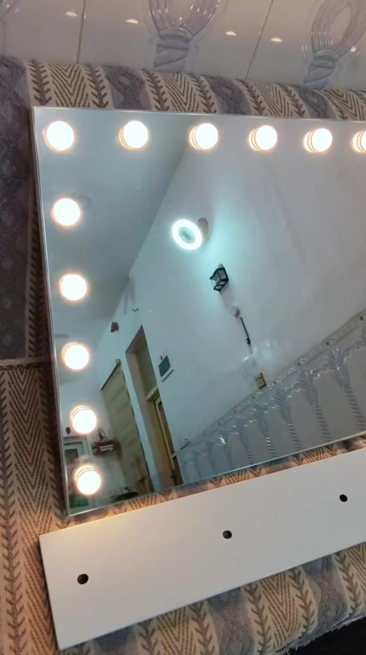 مرايا مشاهير لمس تحكم  وبلوتوث  اعلى سعر ابيع


**إذا كنت صاحب هذا الإعلان وتريد حذفه لأي سبب، رجاءا أرسل رسالة إلى الدعم الفني**