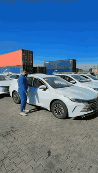 بسم الله الرحمن الرحيم  وصول وجبة جديدة من سيارات BYD  بتاريخ 2025/12/...