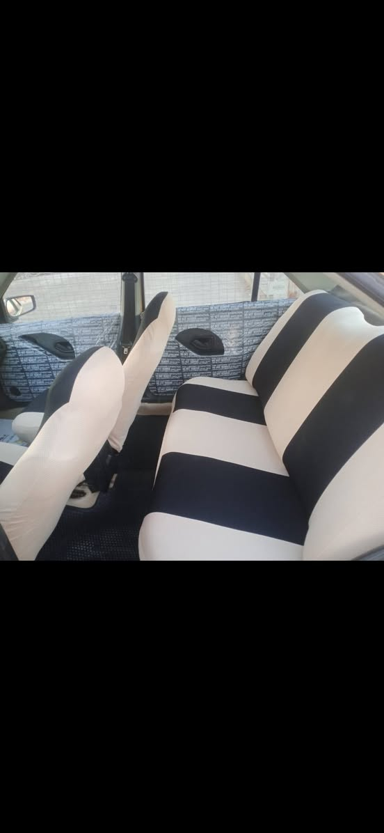 السلام عليكم بيجو بارص مديل ١٥ سعر ٤٧ ،،،،،،***********
