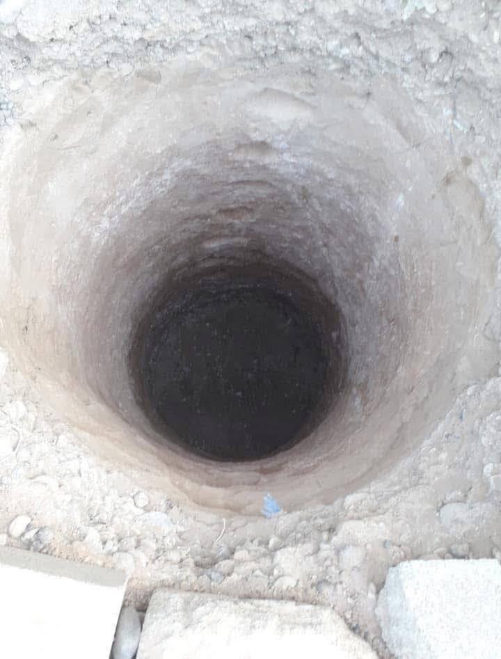 سلام عليكم يوجد كادر حفر وبناء وصب  منهولات انوع القياسات وبنسب الاسعار الرقم ***********
