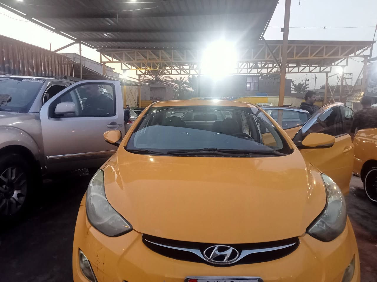 الانترة أدوات متومه سيارة نظيفه جدا سعر 50 ورقه مكان بغداد ***********
