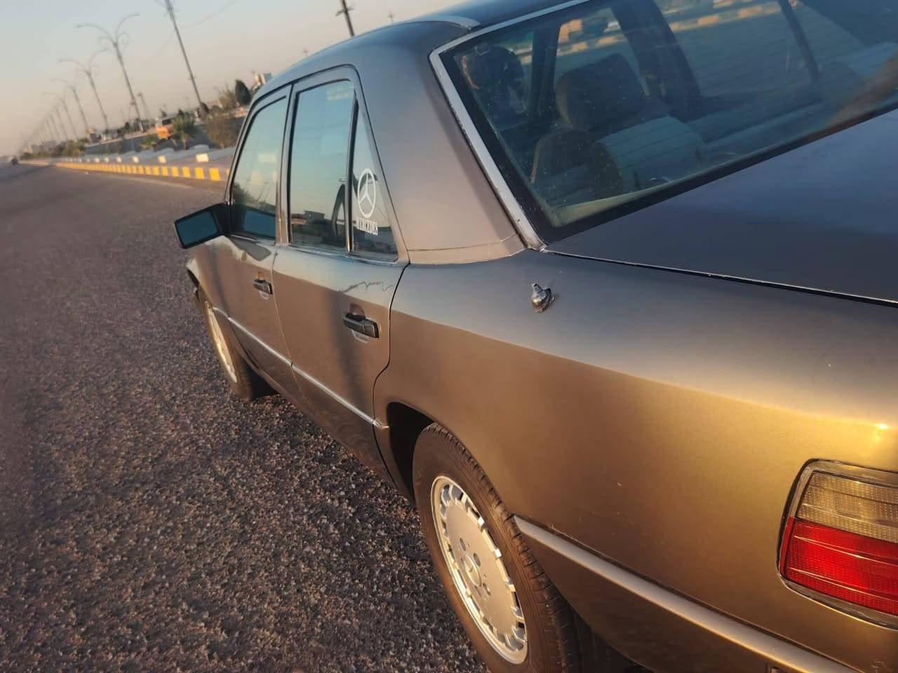 السلام عليكم مارسدس دب 88مكينه محوره vvt سياره سمكره فول صبغ غرفه كوله جديد حداديه خلفيه اماميه جديده تبريد نقص راديتر تبريد فقط مشروطه رقم بغداد مشروع وطني سياره جاهزه ومناسبه السعر ٤٥عنوان. ميسان العماره للستفسار ***********
