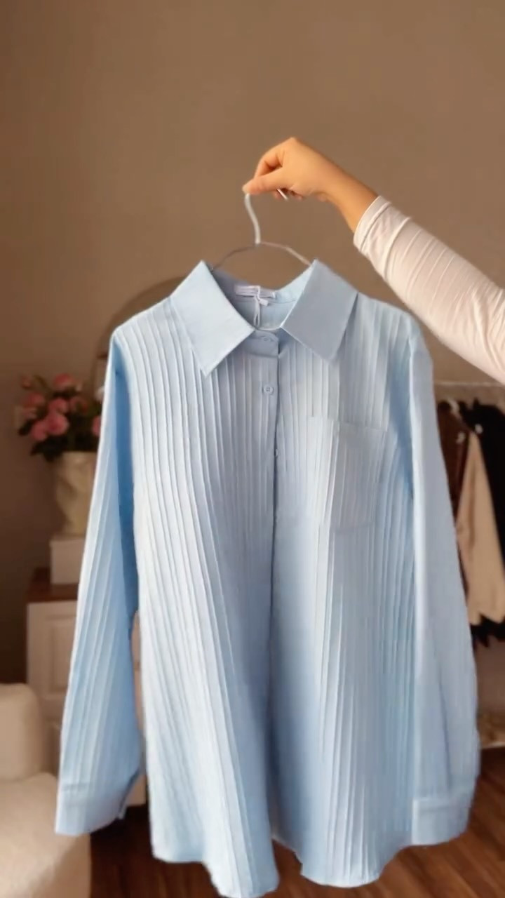 ⁨	اقوى قميص صيفي رجع توفر 🌸 القياسات ٤٢-٤٤-٤٦-٤٨ الطول ٧٥سم يغطي الورك يتوفر توصيل بغداد والمحافظات ٥ الاف فقط #قميص #ازياء #اكسبلور #قميص_نسائي⁩


**إذا كنت صاحب هذا الإعلان وتريد حذفه لأي سبب، رجاءا أرسل رسالة إلى الدعم الفني**