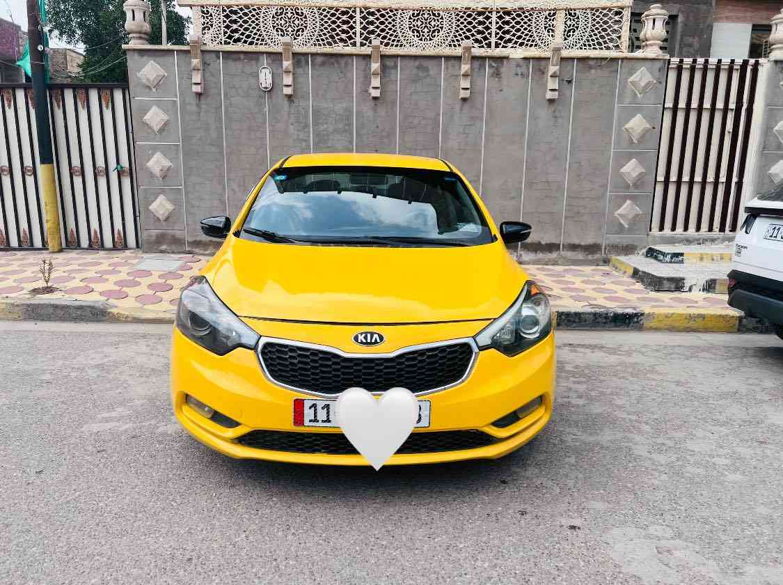 السلام عليكم
كيا فورتي 2016 واردامريكي
رقم بغداد ب أسمي تحويل ثاني يوم مكفولات
(كير محرك شاصي لغد كفاله)كفاله يعني كبس
محرك 1800
تبريد ثلج خير من الله حوض كبس 
حادثه جاملغ شويه من بنيد نفسهن مصلاحات
سياره خير من الله تشغل وتطلع للشغل
مصفره هيئه وغرامات 
 السعر تصل وبيك خير وتدلل وبيها مجال للشراي

للاستفسار***********
