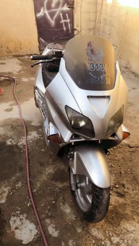 للبيع 0 6سويج    السعر 225    العنوان الشعله    رقم 07727268949