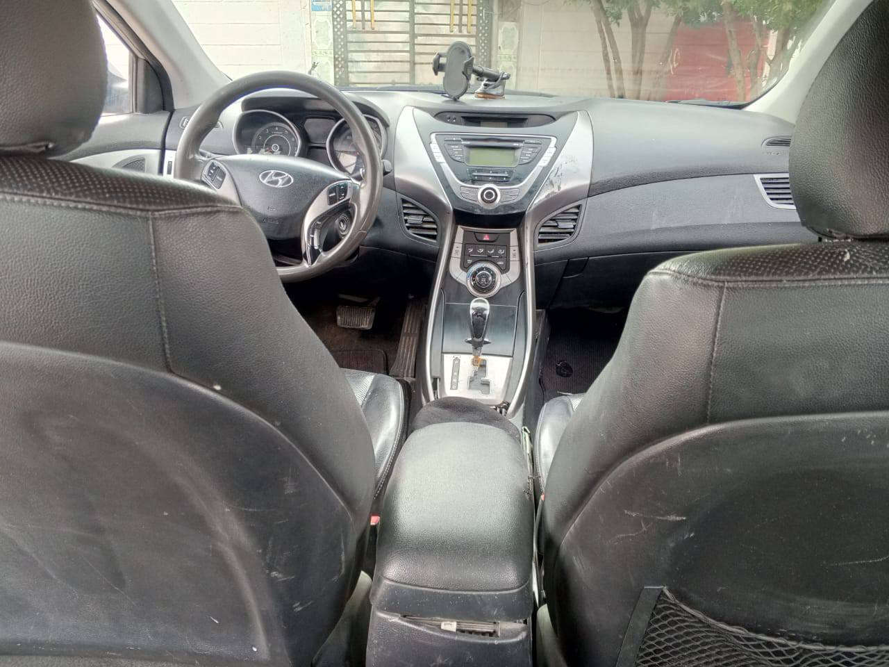 السلام عليكم سياره ادوات لوحات انكليزي اربيل  كير مكينه حداديه تخم تاير تبريد تدفئه حساسات خلفي كهربئيات السياره جديده مال جناي دواخل جلد موديل 14 العنوان ناصريه السعر 45 بيه مجال للشراي بيع مستعجل  للاتصال ***********
