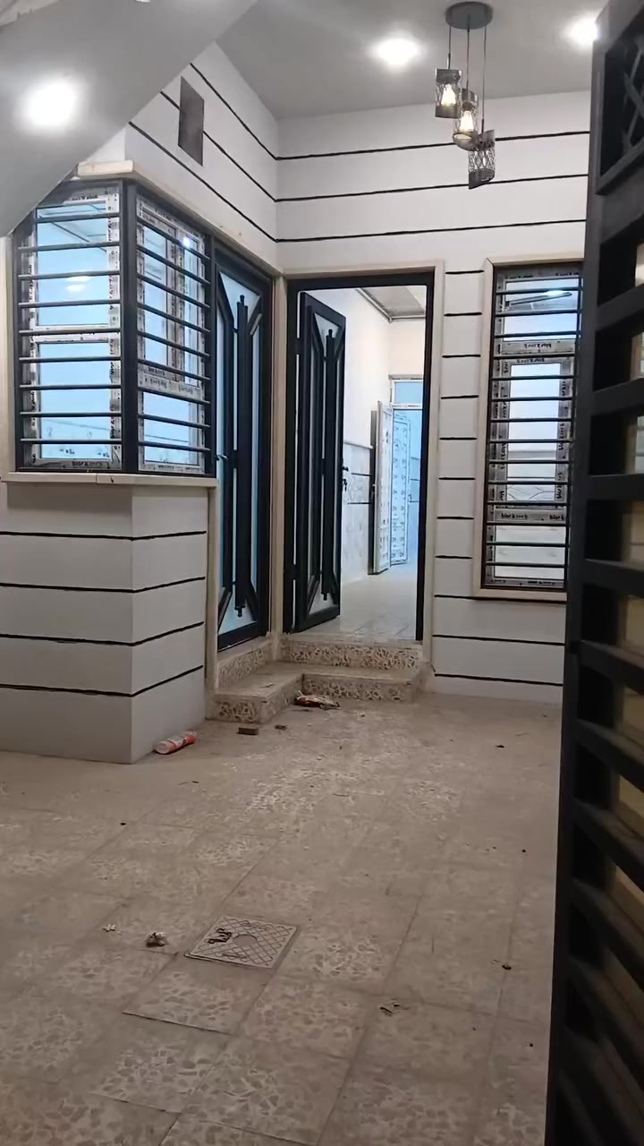 دار للايجار في الموصل حي الوليد قرب حي الميثاق 
***********/***********
